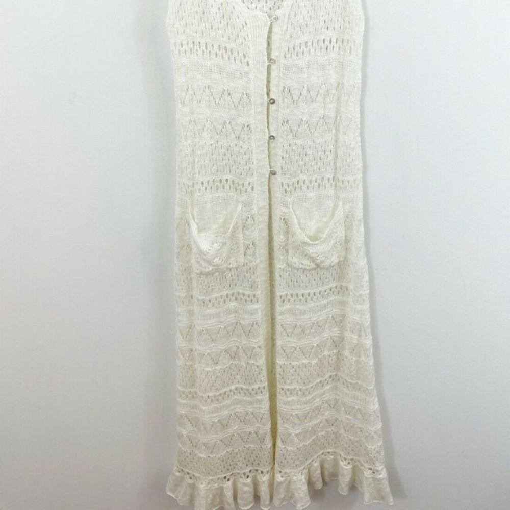 Elegant White Lace Vest - image 4